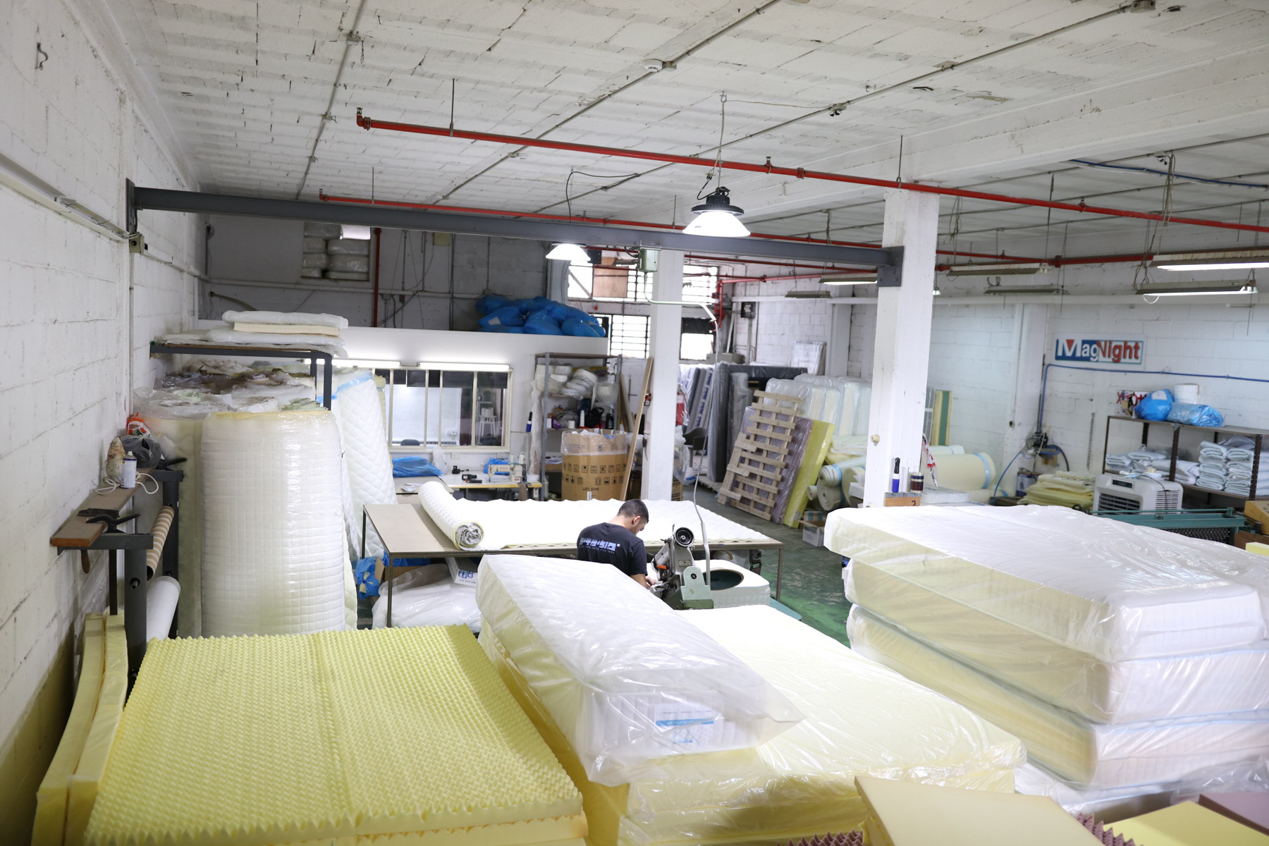 מבט נוסף על אולם התצוגה